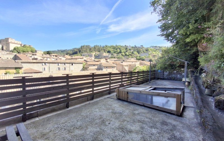 Immeuble LARGENTIERE (07110)  300 m2 255 000 € 
