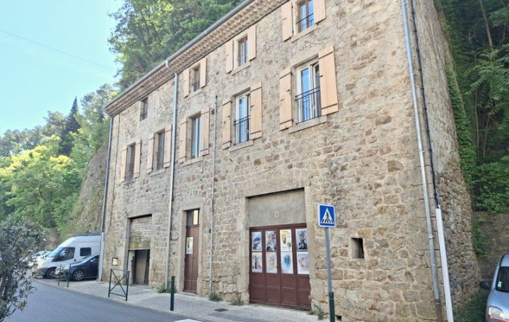 Immeuble LARGENTIERE (07110)  300 m2 255 000 € 