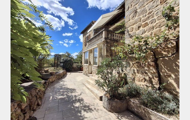 Maison LES VANS (07140)  215 m2 465 000 € 