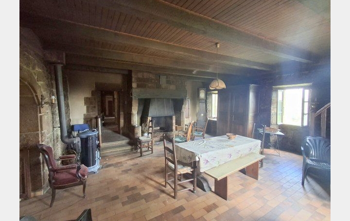 Maison LES VANS (07140)  151 m2 315 000 € 