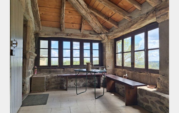 Maison LES VANS (07140)  151 m2 315 000 € 