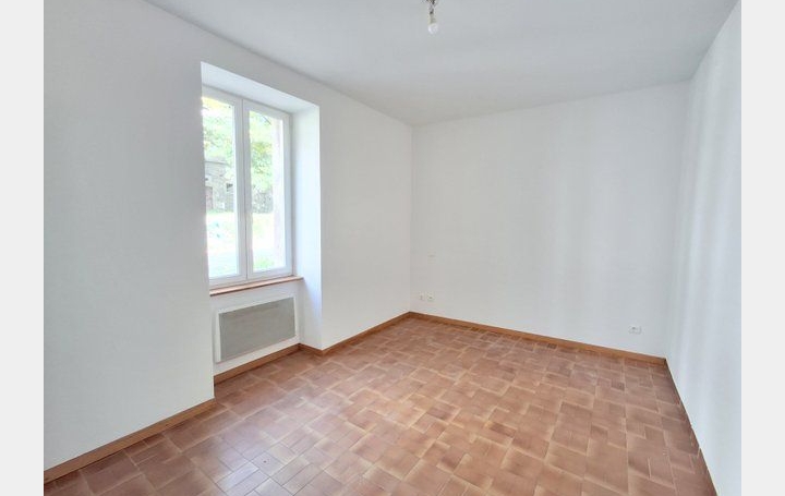 Maison LES VANS (07140)  145 m2 225 000 € 