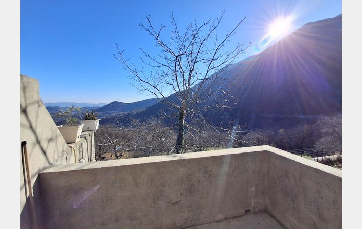 Maison LES VANS (07140)  145 m2 225 000 € 