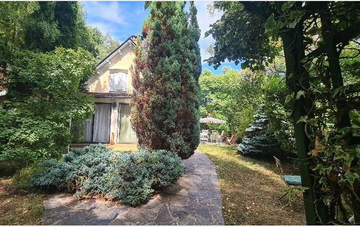 Maison VILLEFORT (48800)  183 m2 245 000 € 