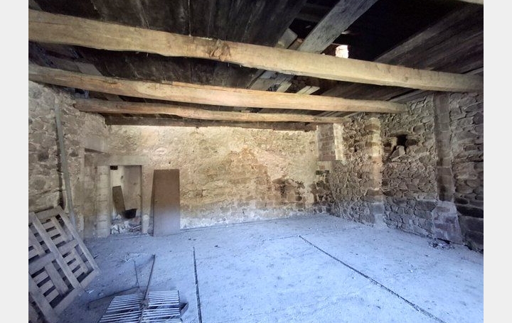 2 Pièces LES VANS (07140)  110 m2 55 000 € 