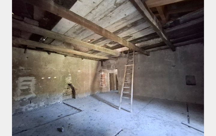 2 Pièces LES VANS (07140)  110 m2 55 000 € 