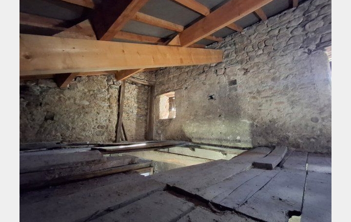 2 Pièces LES VANS (07140)  110 m2 55 000 € 