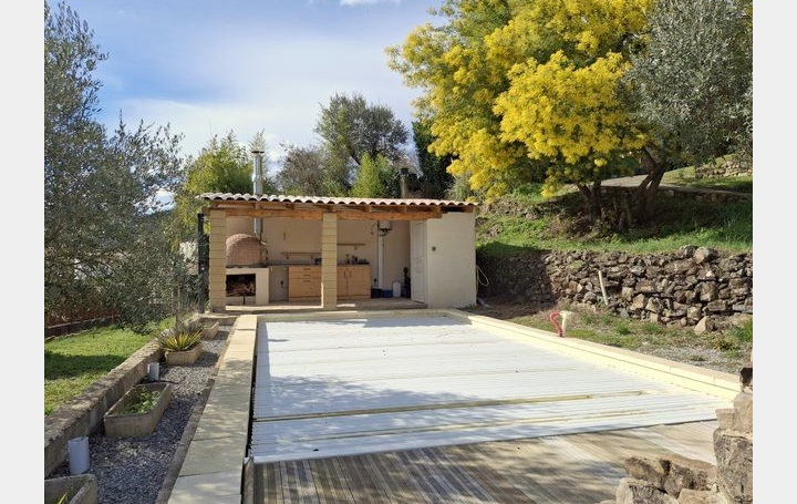 Maison SAINT-AMBROIX (30500)  137 m2 235 000 € 