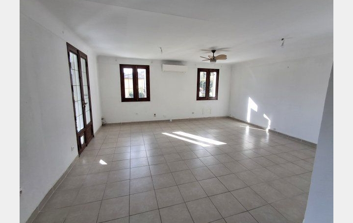 Maison SAINT-AMBROIX (30500)  137 m2 235 000 € 