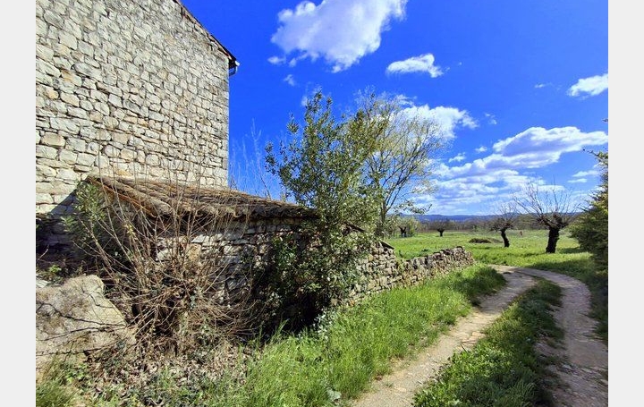 Maison RUOMS (07120)  90 m2 275 000 € 