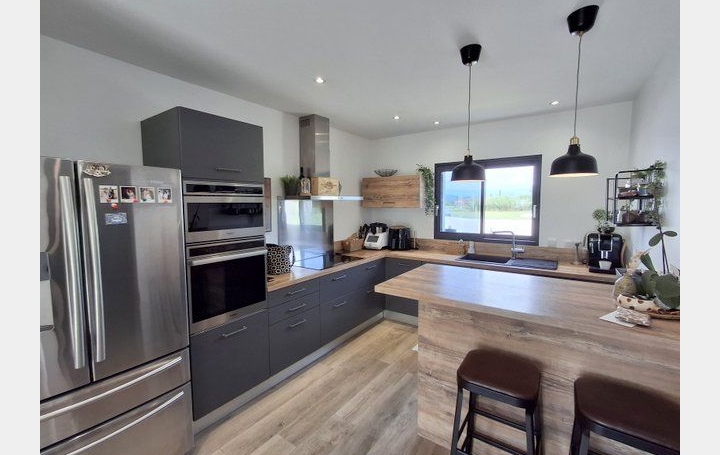 Maison LES VANS (07140)  112 m2 349 000 € 