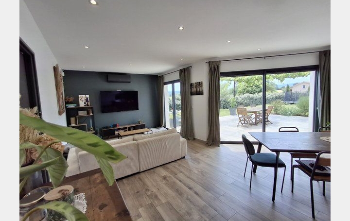 Maison RUOMS (07120)  112 m2 349 000 € 