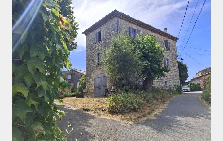 Maison LES VANS (07140)  175 m2 264 000 € 