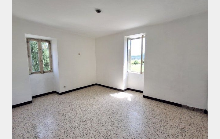 Maison LES VANS (07140)  100 m2 235 000 € 