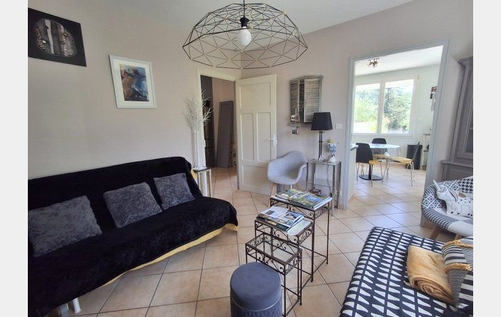 Maison LES VANS (07140)  140 m2 367 000 € 