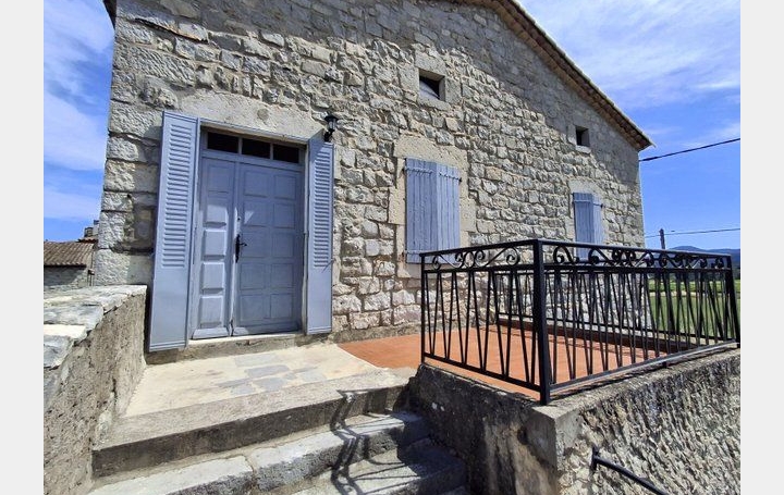 Maison RUOMS (07120)  100 m2 235 000 € 