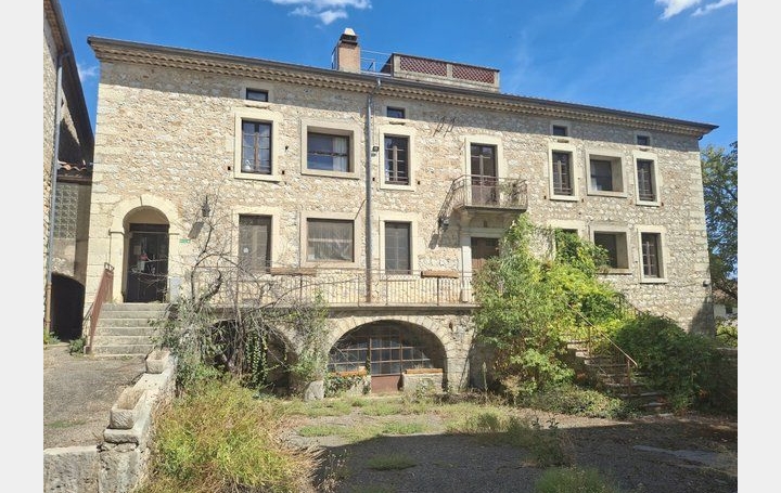 Maison LES VANS (07140)  2 000 m2 840 000 € 