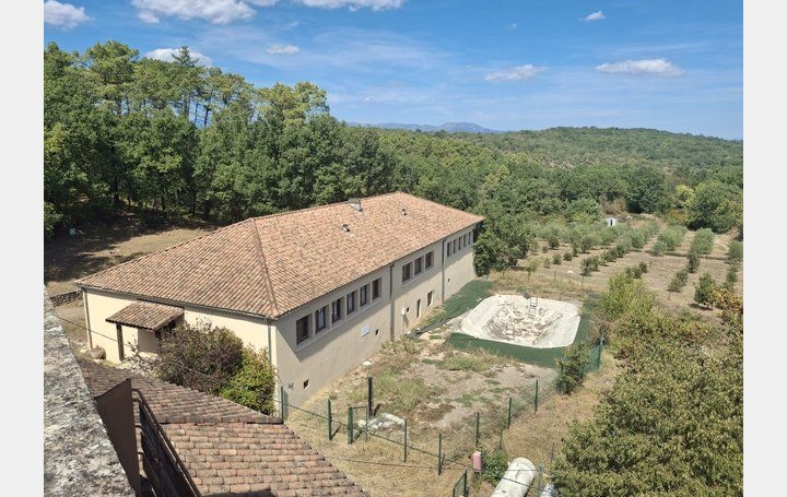 Maison LES VANS (07140)  2 000 m2 840 000 € 