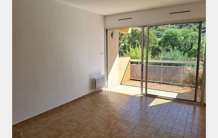 2 Pièces LES VANS (07140)  37 m2 90 000 € 