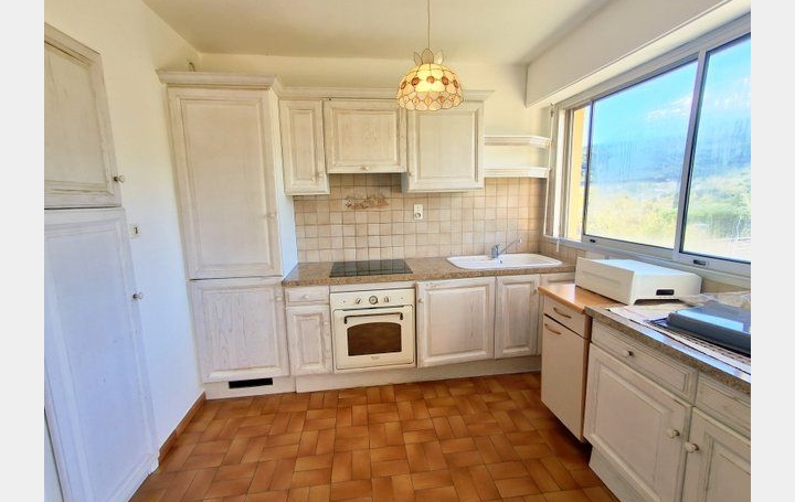 2 Pièces LES VANS (07140)  45 m2 115 000 € 