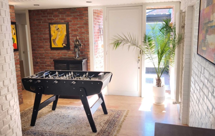 Maison VILLENEUVE-D'ASCQ (59650)  214 m2 1 240 000 € 