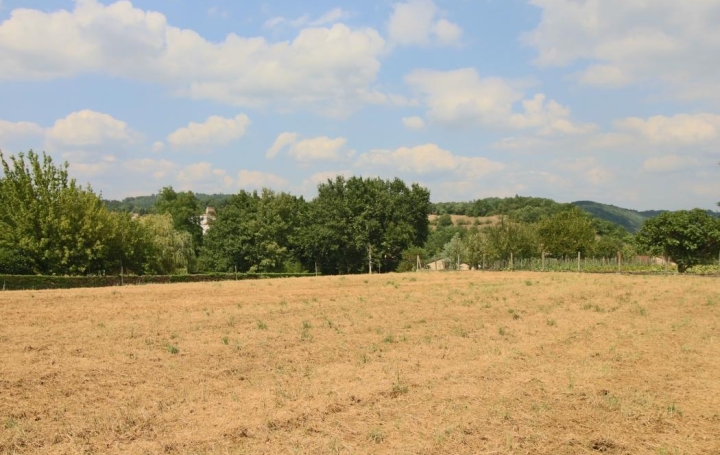 Terrain PUY-L'EVEQUE (46700)   37 060 € 