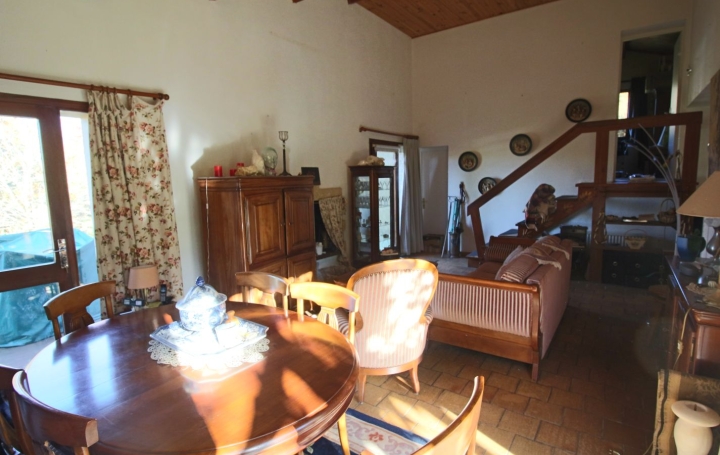Maison PUY-L'EVEQUE (46700)  70 m2 137 000 € 