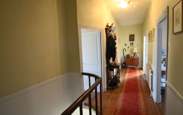 Maison PUY-L'EVEQUE (46700)  160 m2 169 000 € 