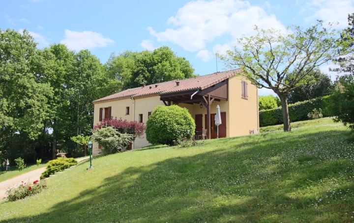 Maison PUY-L'EVEQUE (46700)  150 m2 247 000 € 