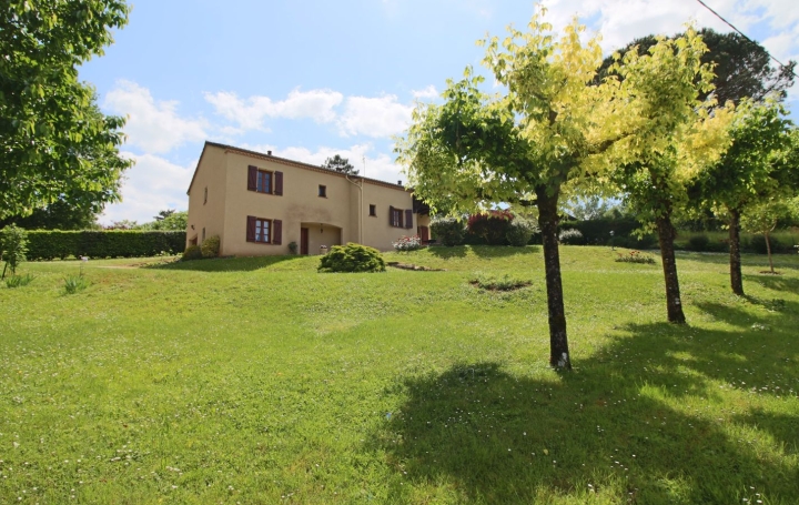 Maison PUY-L'EVEQUE (46700)  150 m2 247 000 € 