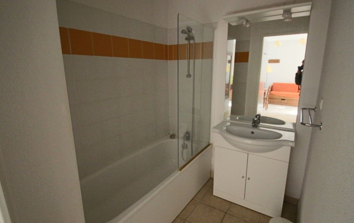 2 Pièces PRAYSSAC (46220)  42 m2 54 500 € 