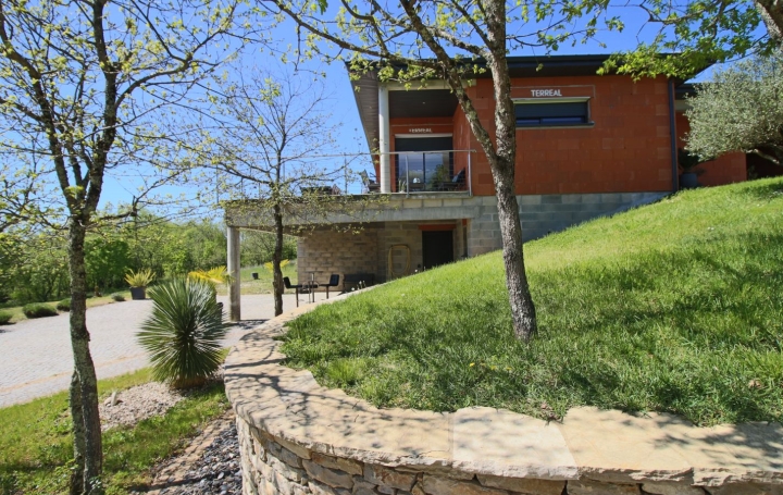 Maison CAHORS (46000)  140 m2 420 000 € 