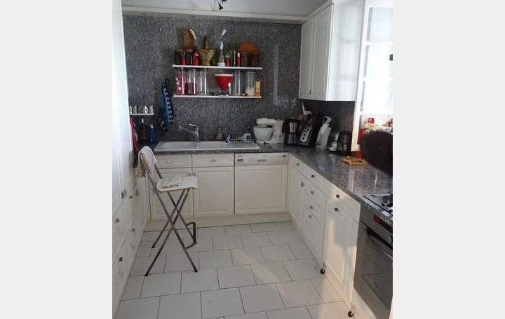 Maison CAHORS (46000)  310 m2 560 000 € 