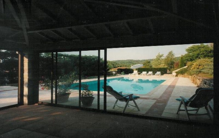 Maison CAHORS (46000)  310 m2 560 000 € 