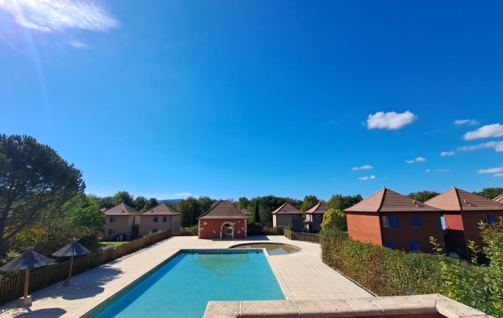 3 Pièces PRAYSSAC (46220)  42 m2 50 000 € 