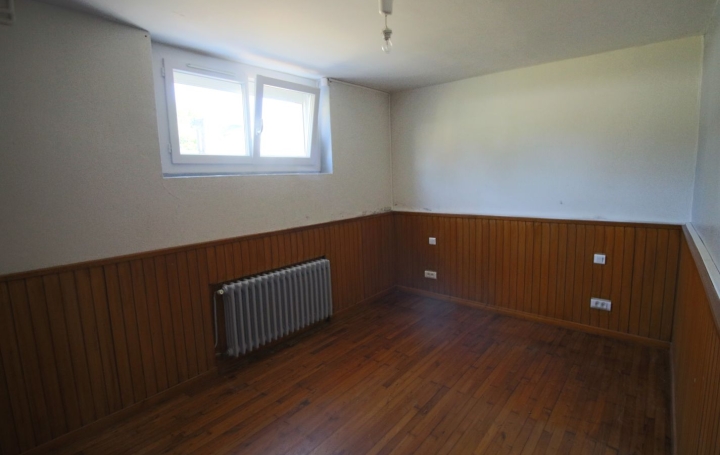 Maison PUY-L'EVEQUE (46700)  178 m2 179 000 € 