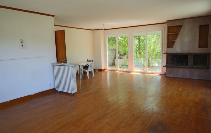 Maison PUY-L'EVEQUE (46700)  178 m2 179 000 € 