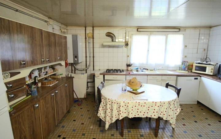 Maison PUY-L'EVEQUE (46700)   179 000 € 