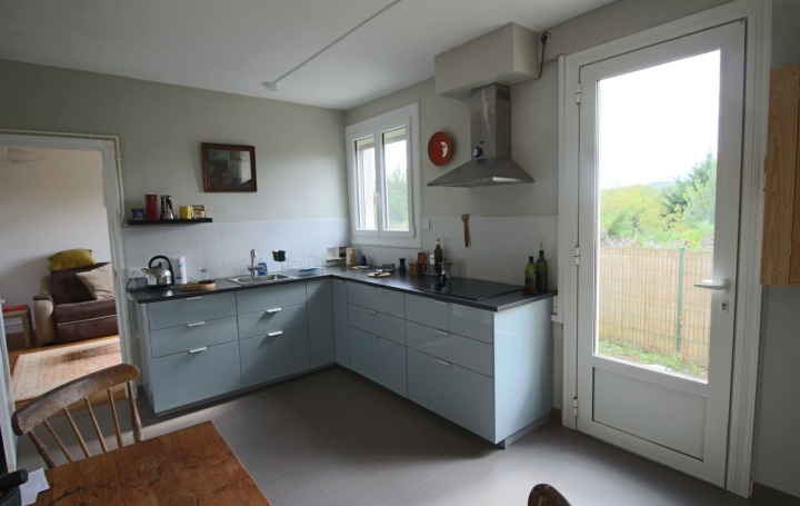 Maison PUY-L'EVEQUE (46700)  100 m2 134 000 € 