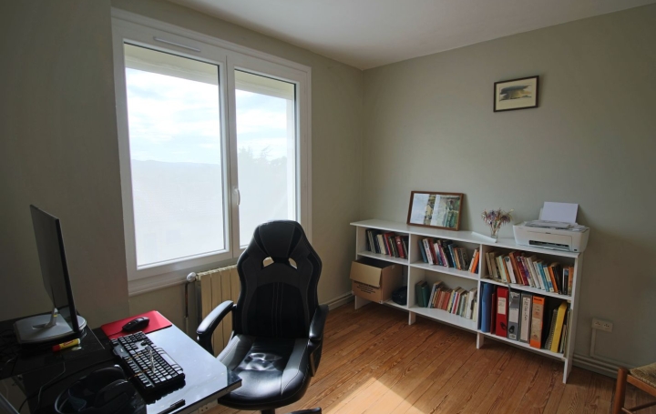 Maison PUY-L'EVEQUE (46700)  100 m2 134 000 € 