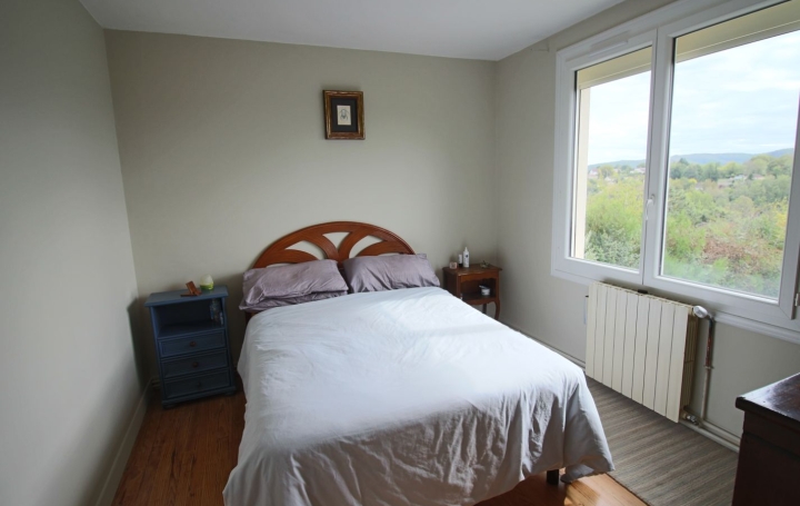 Maison PUY-L'EVEQUE (46700)  100 m2 134 000 € 