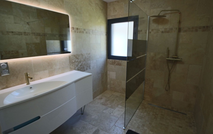 Maison FUMEL (47500)  120 m2 246 750 € 