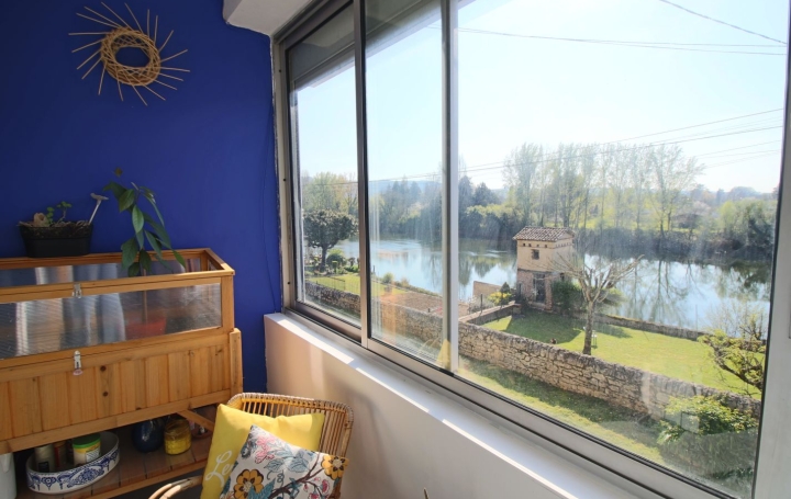 Maison PUY-L'EVEQUE (46700)  140 m2 180 200 € 