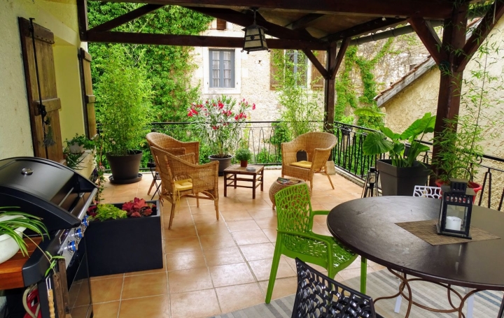 Maison / Villa PUY-L'EVEQUE (46700) 101 m<sup>2</sup> 148 400 € 