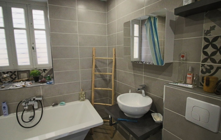 Maison PUY-L'EVEQUE (46700)  101 m2 148 400 € 
