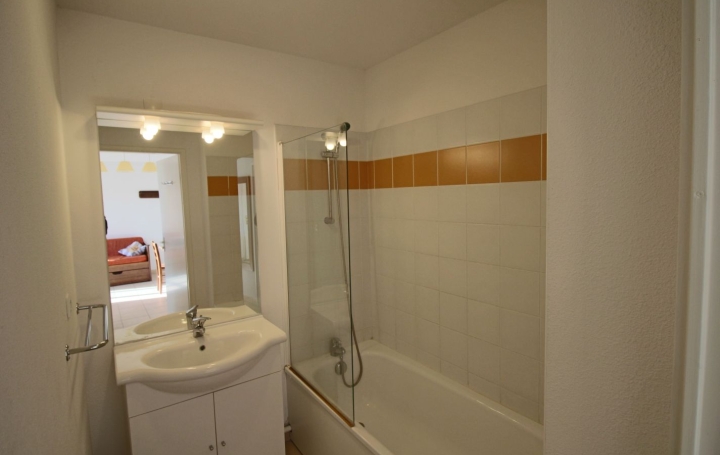 3 Pièces PRAYSSAC (46220)  42 m2 65 400 € 