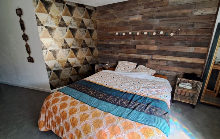 Maison PUY-L'EVEQUE (46700)  220 m2 172 000 € 