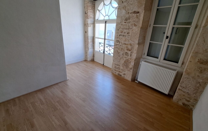 Maison PUY-L'EVEQUE (46700)  220 m2 172 000 € 