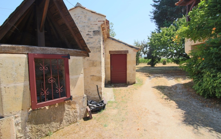 Maison PUY-L'EVEQUE (46700)  225 m2 299 000 € 
