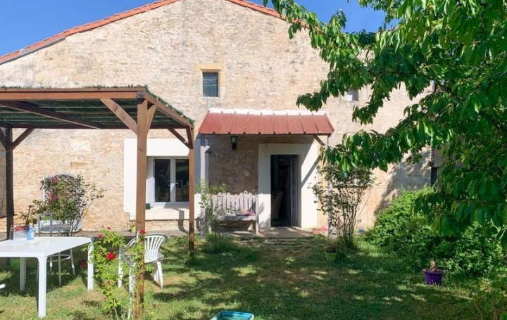 Réseau Immo-diffusion : Maison  LA MOTHE-SAINT-HERAY  160 m2 150 220 € 